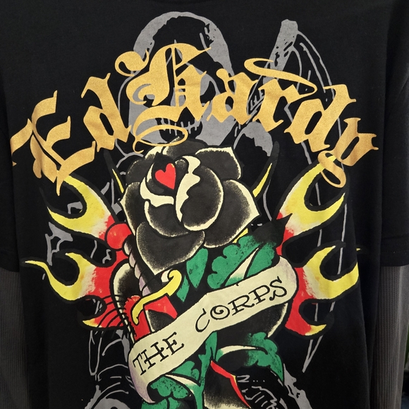 Ed Hardy Graphic Layered-Look Tee in Black and Charcoal - Picture 10 of 10